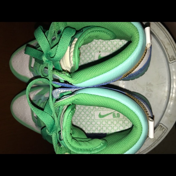 Green blue and yellow Hi-top Nike - Picture 6 of 8